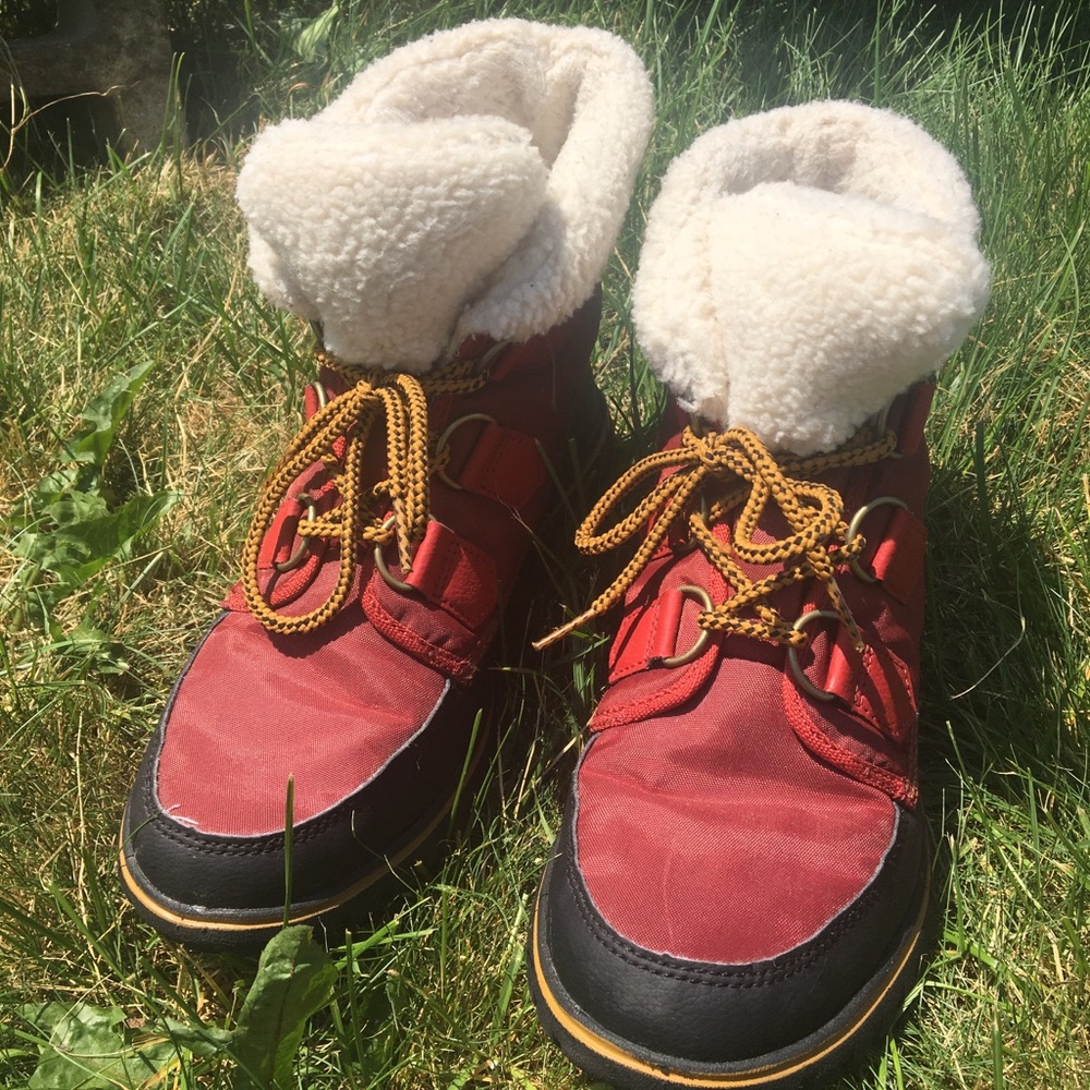 Vegan Sorel Waterproof Faux Fur Ankle Boots